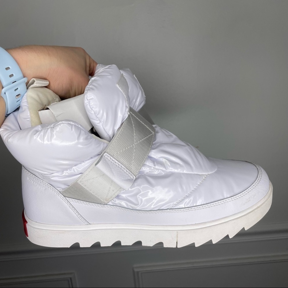 Sorel Joan Of Arctic Next Lite Strap Puffy White Waterproof Sneaker Boot - Picture 4 of 10
